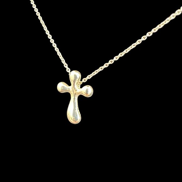 Tiffany & Co. Elsa Peretti Sterling Silver Medium Cross Pendant Necklace 16” - Picture 6 of 12